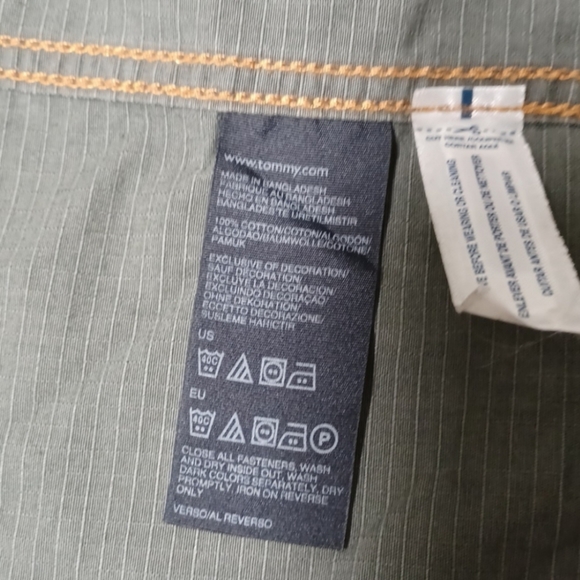 2/$100 EUC Tommy Hilfiger Men Jacket - Picture 3 of 3